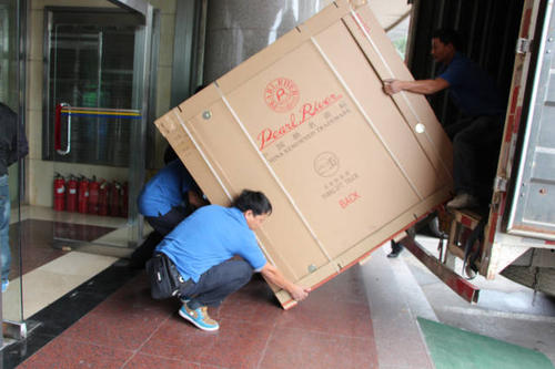 高明钢琴贵重工艺品无忧运